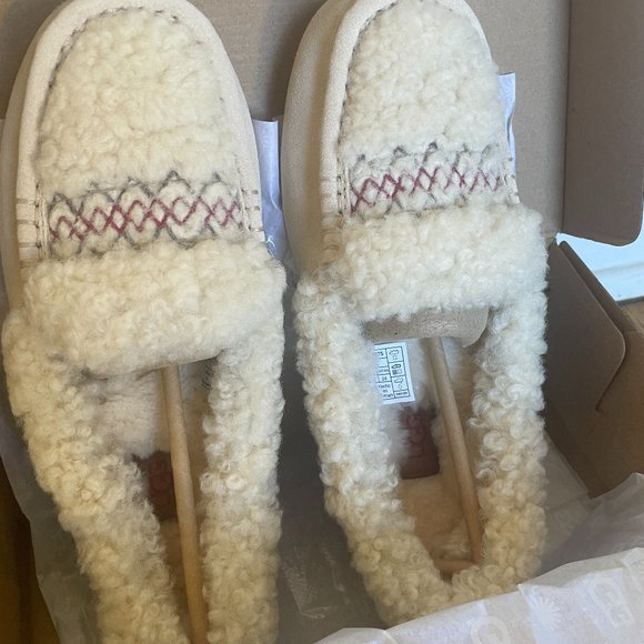 UGG Shoes - Ansley UGG Braid Slippers
